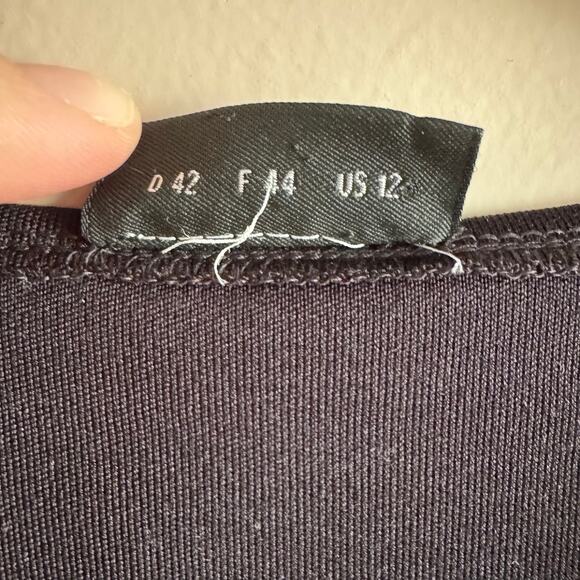 AKRIS Black V Neck Minimalist Long Sleeve Silk Top Size 12 - Picture 3 of 5